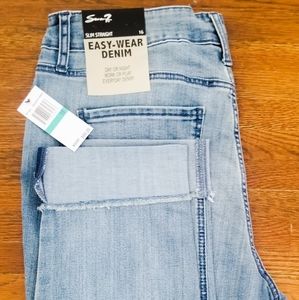 NWT Seven7 Capri